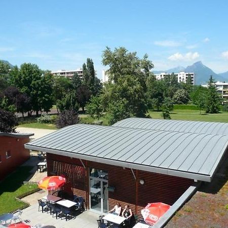 Auberge De Jeunesse Hi Grenoble Échirolles المظهر الخارجي الصورة