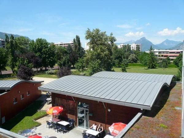 Auberge De Jeunesse Hi Grenoble Échirolles المظهر الخارجي الصورة